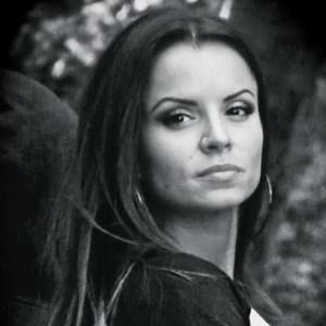 Meet your Posher, Eve